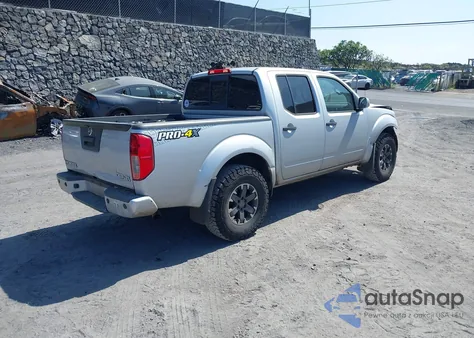 2018 Nissan Frontier Pro-4X z USA, uszkodzony, nr VIN 1N6AD0EVXJN752688
